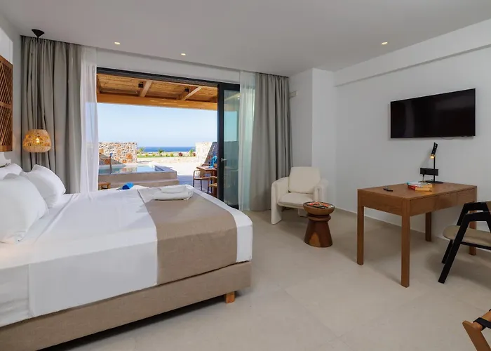 Deos Luxury Suites - Adults Only